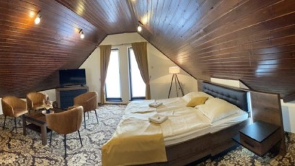 Hotel Amalia *** + Nová Lesná 15