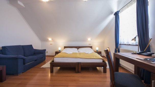 Hotel Amalia *** + Nová Lesná 29