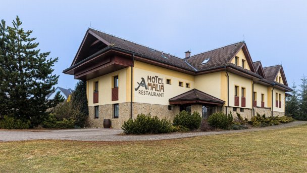 Hotel Amalia *** + Nová Lesná 6