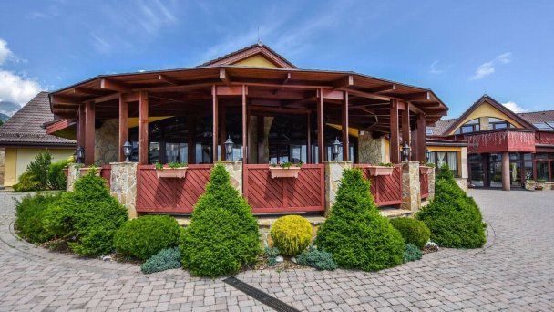 Hotel Amalia *** + Nová Lesná 52