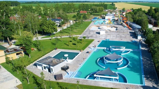Basen Rethro Thermal Diakovce 28