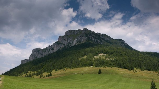 Veľký Rozsutec Mała Fatra 2 Autor: Olgierd Rudak źródło: https://www.flickr.com/search/?text=rozsutec&license=4%2C5%2C6%2C9%2C10