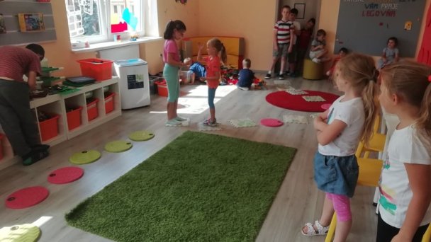 Legáreň 5 źródło: https://scontent-vie1-1.xx.fbcdn.net/v/t1.0-9/p720x720/69538421_2380853975296312_6852227490174205952_o.jpg?_nc_cat=111&_nc_sid=e007fa&_nc_oc=AQlDjAZYWoS0nalJYUE4X10q5cqu9toZN9r8Xto7ye7yGWVylGidJe1vZPsW8WhdFDo&_nc_ht=scontent-vie1-1.xx&_nc_tp=6&oh=a1166870e7094555a4c295c7886d4b52&oe=5ECD8FCA Legáreň 5 źródło: https://scontent-vie1-1.xx.fbcdn.net/v/t1.0-9/p720x720/69538421_2380853975296312_6852227490174205952_o.jpg?_nc_cat=111&_nc_sid=e007fa&_nc_oc=AQlDjAZYWoS0nalJYUE4X10q5cqu9toZN9r8Xto7ye7yGWVylGidJe1vZPsW8WhdFDo&_nc_ht=scontent-vie1-1.xx&_nc_tp=6&oh=a1166870e7094555a4c295c7886d4b52&oe=5ECD8FCA