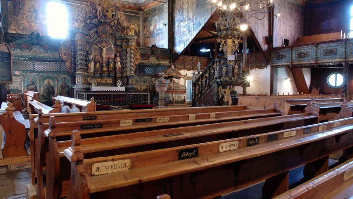 Drewniany kościół artykularny Kieżmark 1 źródło: https://sk.wikipedia.org/wiki/Kostol_Najsv%C3%A4tej%C5%A1ej_Trojice_(Ke%C5%BEmarok)