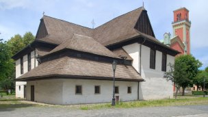 Drewniany kościół artykularny Kieżmark 2 źródło: https://sk.wikipedia.org/wiki/Kostol_Najsv%C3%A4tej%C5%A1ej_Trojice_(Ke%C5%BEmarok)