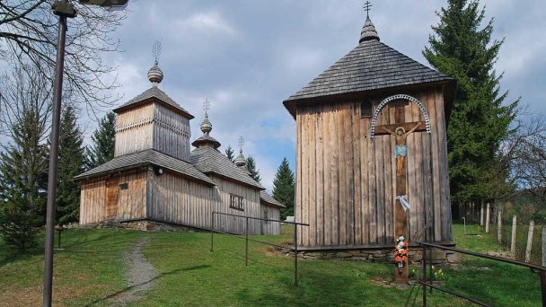 Kościół Opieki Matki Boskiej Korejovce 5 Autor: Henryk Bielamowicz źródło: https://sk.wikipedia.org/wiki/Chr%C3%A1m_Ochrany_Bohorodi%C4%8Dky_(Korejovce)