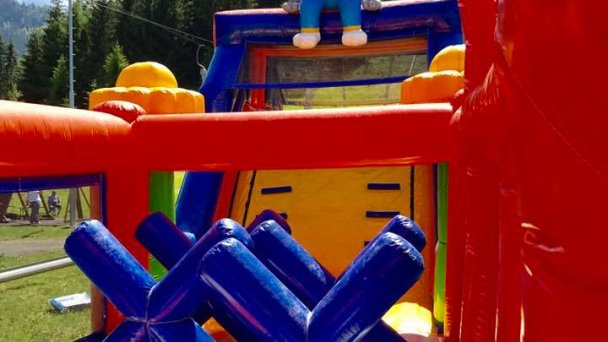 Fun park Ziarce 2 źródło: https://scontent-vie1-1.xx.fbcdn.net/v/t1.0-9/18813632_1371415389610116_1356190935177434740_n.jpg?_nc_cat=109&_nc_sid=110474&_nc_oc=AQnMx7svfy2QVwdLQSkxaT0CGETTZSFrZOpBnHyu05fqMPSSZbyTZEukzFTcmCClFaU&_nc_ht=scontent-vie1-1.xx&oh=97f3567753056d9bfd363621180deba9&oe=5ECA53D1&dl=1