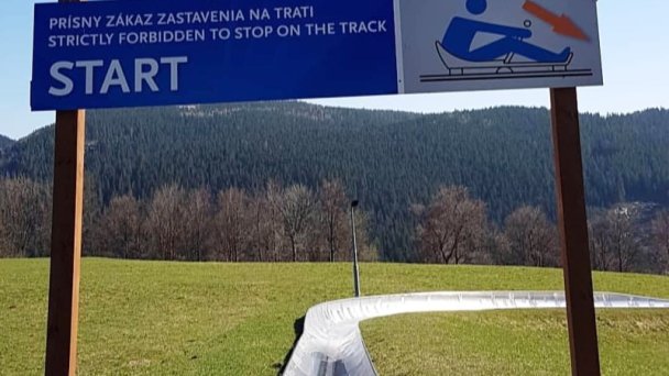 Fun aréna Donovaly3 źródło: https://scontent-vie1-1.xx.fbcdn.net/v/t1.0-9/s960x960/60319208_10156284338044013_3904636742539411456_o.jpg?_nc_cat=105&_nc_sid=110474&_nc_oc=AQklQ_jgFH_7WY4VJIOT4T_OaSQQIm1Z1uIYE-PmXngUU5nzGZ41rQ-0cyU0BcW7drE&_nc_ht=scontent-vie1-1.xx&_nc_tp=7&oh=5acce9fd7307fdb79164a0bdea3ebcb9&oe=5EC82B8E Fun aréna Donovaly3 źródło: https://scontent-vie1-1.xx.fbcdn.net/v/t1.0-9/s960x960/60319208_10156284338044013_3904636742539411456_o.jpg?_nc_cat=105&_nc_sid=110474&_nc_oc=AQklQ_jgFH_7WY4VJIOT4T_OaSQQIm1Z1uIYE-PmXngUU5nzGZ41rQ-0cyU0BcW7drE&_nc_ht=scontent-vie1-1.xx&_nc_tp=7&oh=5acce9fd7307fdb79164a0bdea3ebcb9&oe=5EC82B8E