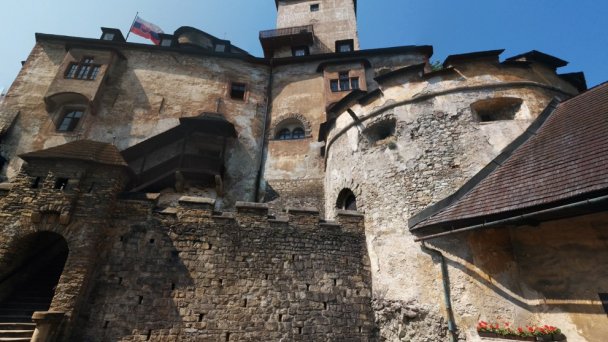 Oravský hrad Autor: Mike Roberts źródło: https://www.flickr.com/photos/cosmic_spanner/19678163639/in/photolist-XmptDr-Xmptqk-fhq9V8-fhEqch-fhq9NP-fhq9Hv-fhq9Lp-fhq9Tn-fhEqd5-fhEqeY-fhq9DT-fhEqf9-fhEqeJ-fhEq2b-fhq9Gz-vYMfQw-vYM6LE-wfJHWE-vjnjmm-vYM4Es-wgPPWZ-vjvUmi-vYTJtr-wgQ3pz/