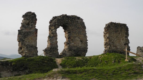 Považský hrad Autor: Dado Baca źródło: https://www.flickr.com/photos/119323155@N06/25993463074/sizes/l/