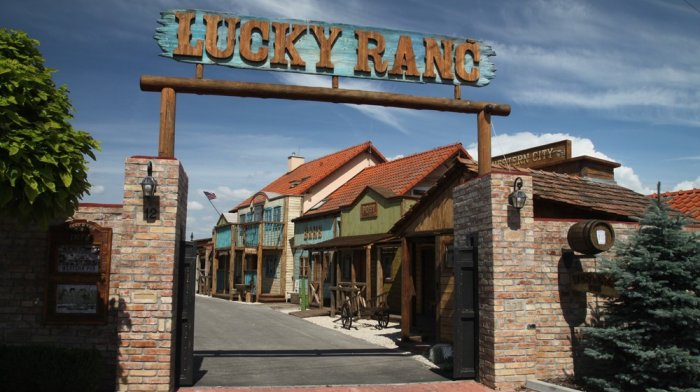 Lucky Ranch Reca