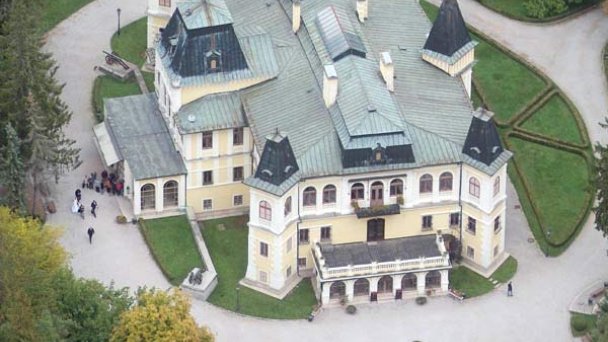 Betliar 2 źródło: https://en.wikipedia.org/wiki/Betliar