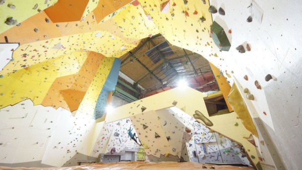 T2 Boulder Arena 2 źródło: http://www.keturist.sk/info/aktivity/t2-boulder-arena/ T2 Boulder Arena 2 źródło: http://www.keturist.sk/info/aktivity/t2-boulder-arena/