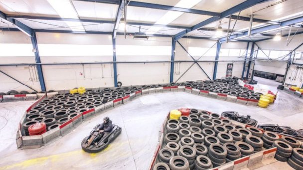 Coca-Cola Kart Arena 3 źródło: https://www.travelguide.sk/svk/turisticke-zaujimavosti/kart-arena-kosice_837_1.html