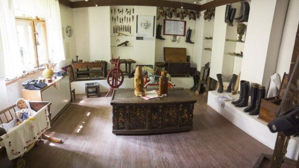 Muzeum Etnograficzne z Kováčská vyhňa 3 źródło: https://www.kosiceregion.com/sk/poi/kovacska-vyhna-v-moldave-nad-bodvou-expozicia-stm/