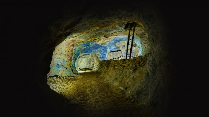 Słowackie kopalnie opalu - tunel Jozefa Dubníka