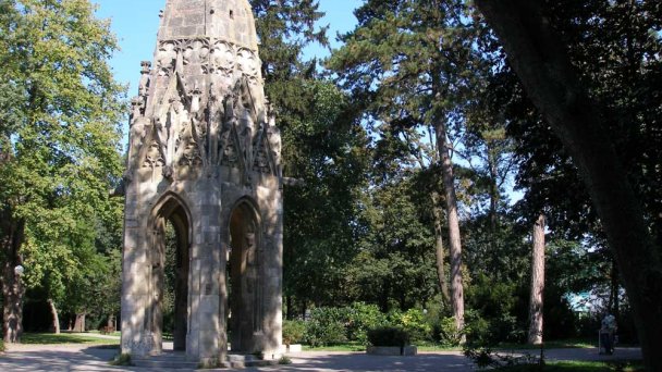 Ogród Janko Kral 2 Autor: Jozef Kotulič źródło: https://sk.wikipedia.org/wiki/Sad_Janka_Kr%C3%A1%C4%BEa