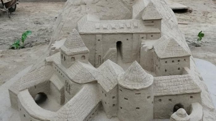 Rzeźby z piasku Bojnic