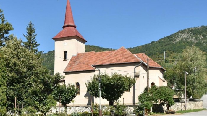 Kaplica św. Anny Hrušov (Parafia Jablonov nad Turňou) - miejsce pielgrzymkowe