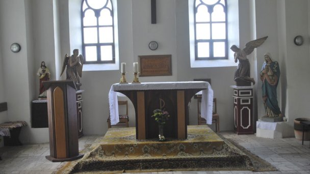 Miejsce pielgrzymek Skalka koło Trenczyna 4 źródło: http://www.putnickemiesta.sk/putnicke-miesta-na-slovensku/nitrianska-dieceza/skalka-pri-trencine/