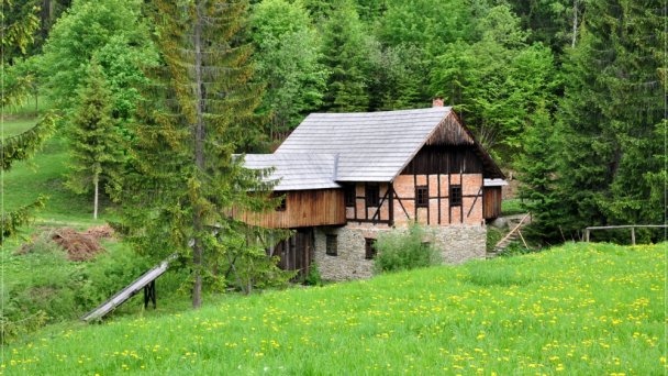 Skanzen Vychylovka Autor: János Korom Dr. źródło: https://www.flickr.com/photos/korom/3765824365/sizes/l/