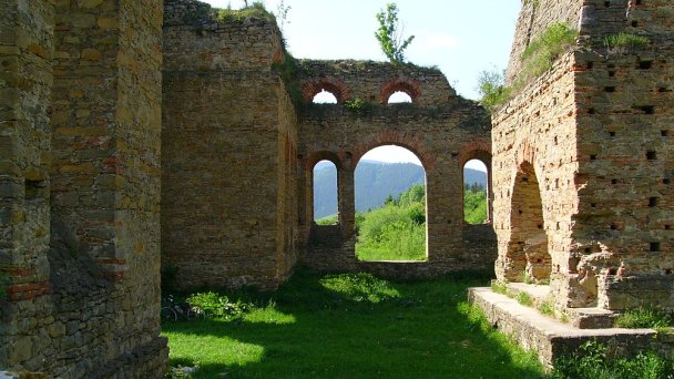 Františkova Huta Autor: Teslaton źródło: https://upload.wikimedia.org/wikipedia/commons/c/c4/Frantiskova_huta_inside_02.jpg