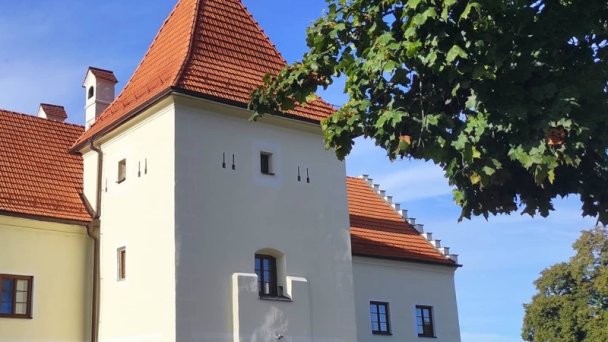 Kaštieľ v Šimonovanoch (Vodný hrad) 3