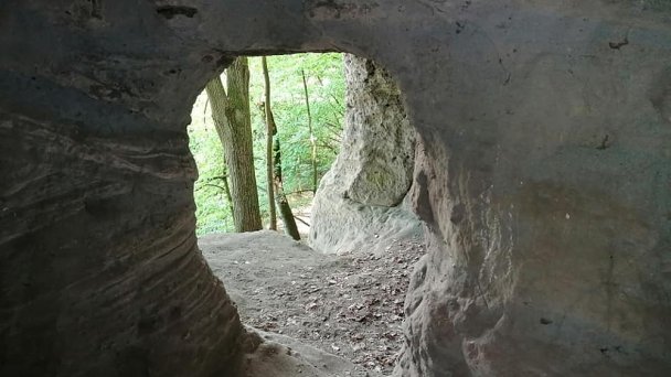Tesárske Dupence Autor: Facebook źródło: https://scontent.fbts7-1.fna.fbcdn.net/v/t1.0-9/95921257_2966746076712519_1796063707239809024_n.jpg?_nc_cat=104&ccb=2&_nc_sid=b9115d&_nc_ohc=TCaG9kbByLsAX-ZmyLB&_nc_ht=scontent.fbts7-1.fna&oh=f425447a52837e4b42bae0cd7095a96b&oe=5FEEDEBA