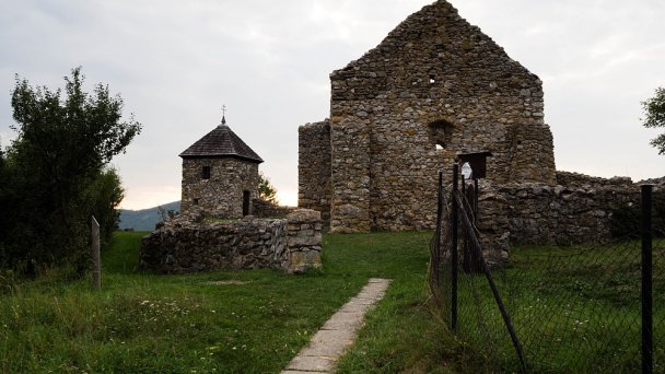 Husitský kostolík v Lúčke Autor: David Raška źródło: https://upload.wikimedia.org/wikipedia/commons/6/6b/L%C3%BA%C4%8Dka1.jpg