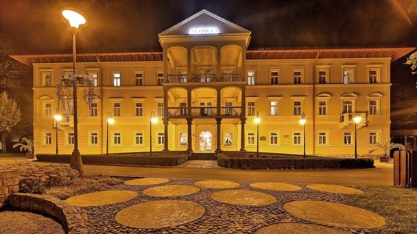 Hotel Alžbeta *** Bardejovské Kúpele 10