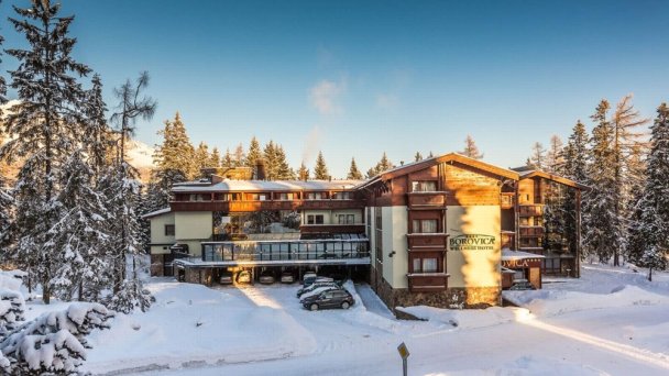 Wellness hotel Borovica ****  Szczyrbskie Jezioro 16