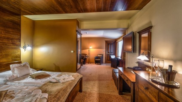 Wellness hotel Borovica ****  Szczyrbskie Jezioro 64