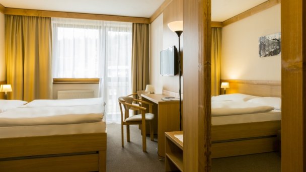 Hotel Fis *** Szczyrbskie Jezioro 15