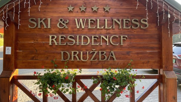 Hotel Ski & Wellness Residence Družba **** Jasná 16 Hotel Ski & Wellness Residence Družba **** Jasná 16