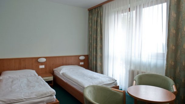 Hotel Golf *** Tale 21