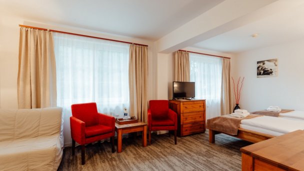 Hotel Mikulášska chata *** Demianowska Dolina 68 Hotel Mikulášska chata *** Demianowska Dolina 68