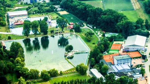 Dixon Resort Congress Hotel & Aqualand **** Bańska Bystrzyca 18