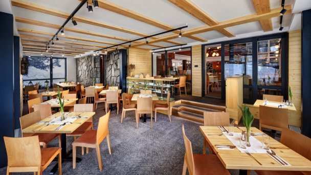 Hotel Fis *** Szczyrbskie Jezioro 22