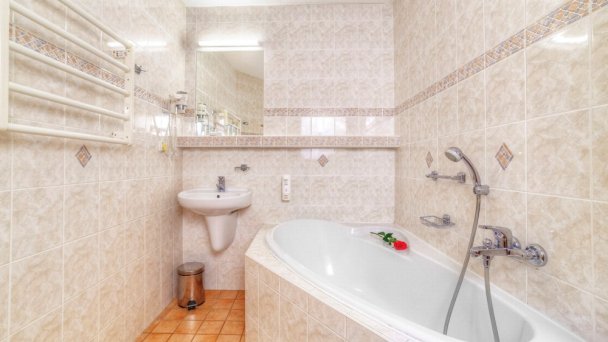 Hotel Flóra *** Trenczańskie Teplice 8