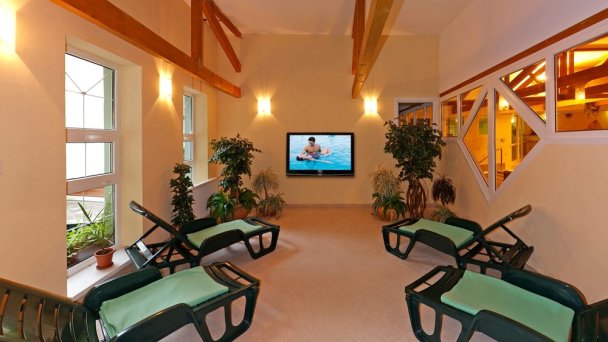 Hotel Flóra *** Trenczańskie Teplice 41