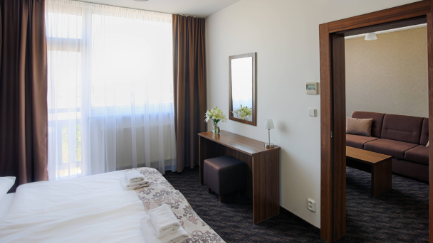 Hotel Magnólia **** Pieszczany 22