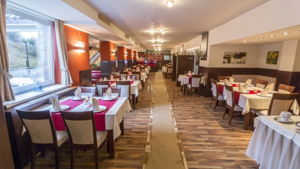 Sipox Szczyrba Hotel *** 50