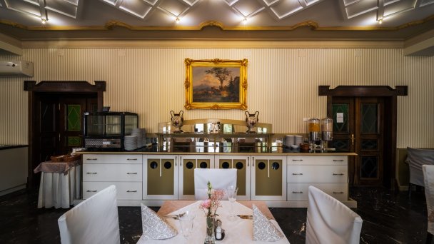 Hotel Most Slávy *** Trenczańskie Teplice 23