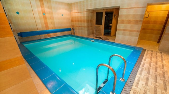 Pobyt dla seniorów z zabiegami relaksacyjnymi i dostępem do basenu