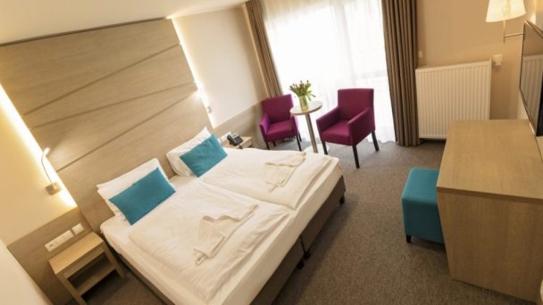 Hotel Thermal Varga *** Wielki Meder 99