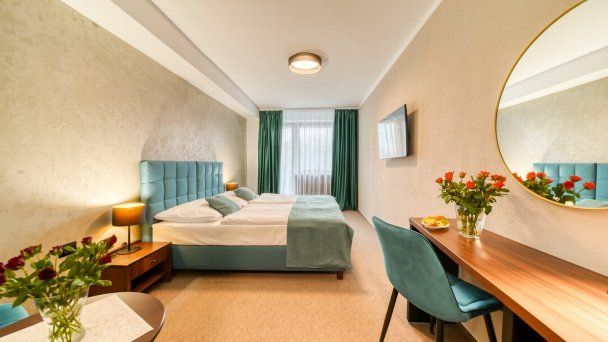 Hotel Park **** Pieszczany 4