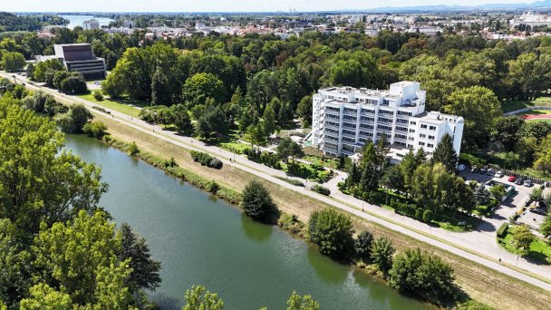 Hotel Park **** Pieszczany 7