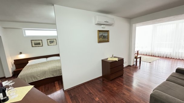 Hotel Park **** Pieszczany 81