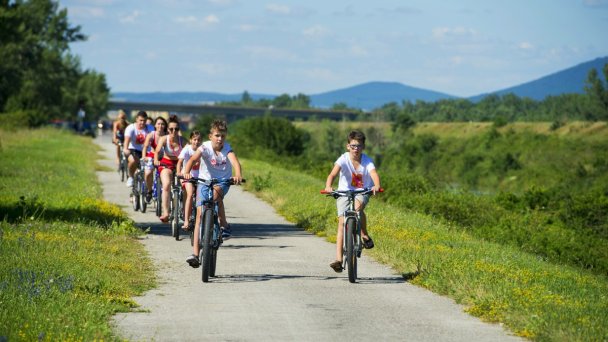 Lato z All Inclusive w Pieszczanach: 1 dziecko do lat 12 GRATIS, animacje PLANET FUN 8 Lato z All Inclusive w Pieszczanach: 1 dziecko do lat 12 GRATIS, animacje PLANET FUN 8