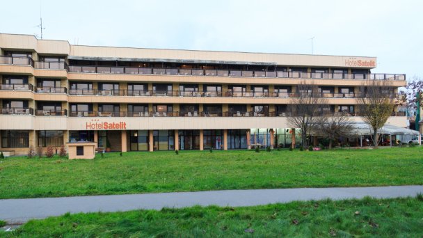 Hotel Satelit *** Pieszczany 8